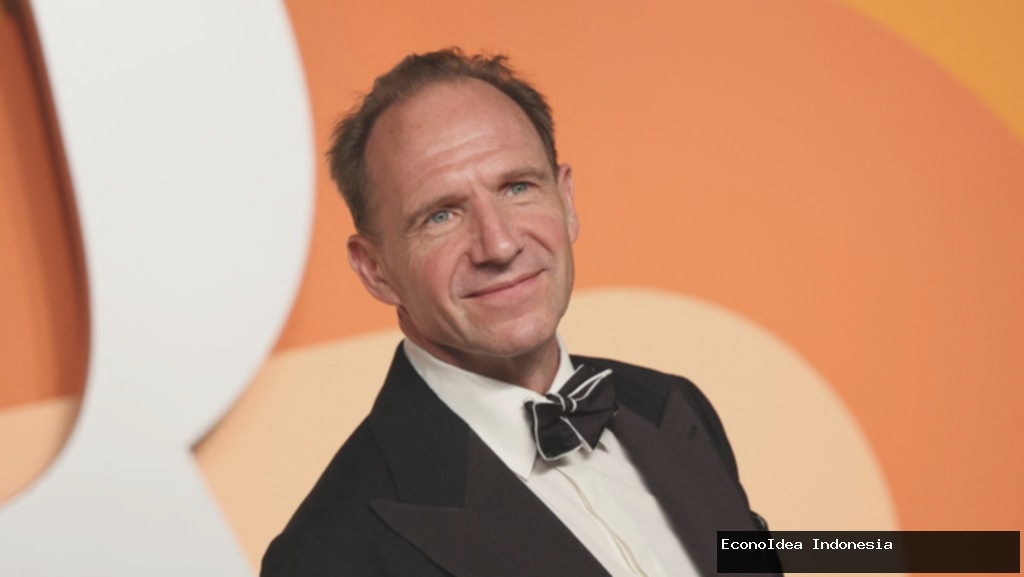 Intip Profil Lengkap Ralph Fiennes, Presiden Snow di Hunger Games Terbaru