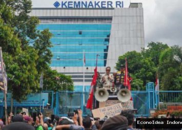 Aksi Besar-besaran Driver Ojol: Protes Ketenagakerjaan, Matikan Aplikasi & Turun ke Jalan