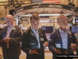 Wall Street Naik Sedikit Rabu