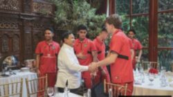 Prabowo Beri Hadiah Jam Tangan Mewah pada Pemain Timnas Indonesia: Konfirmasi Sumardji